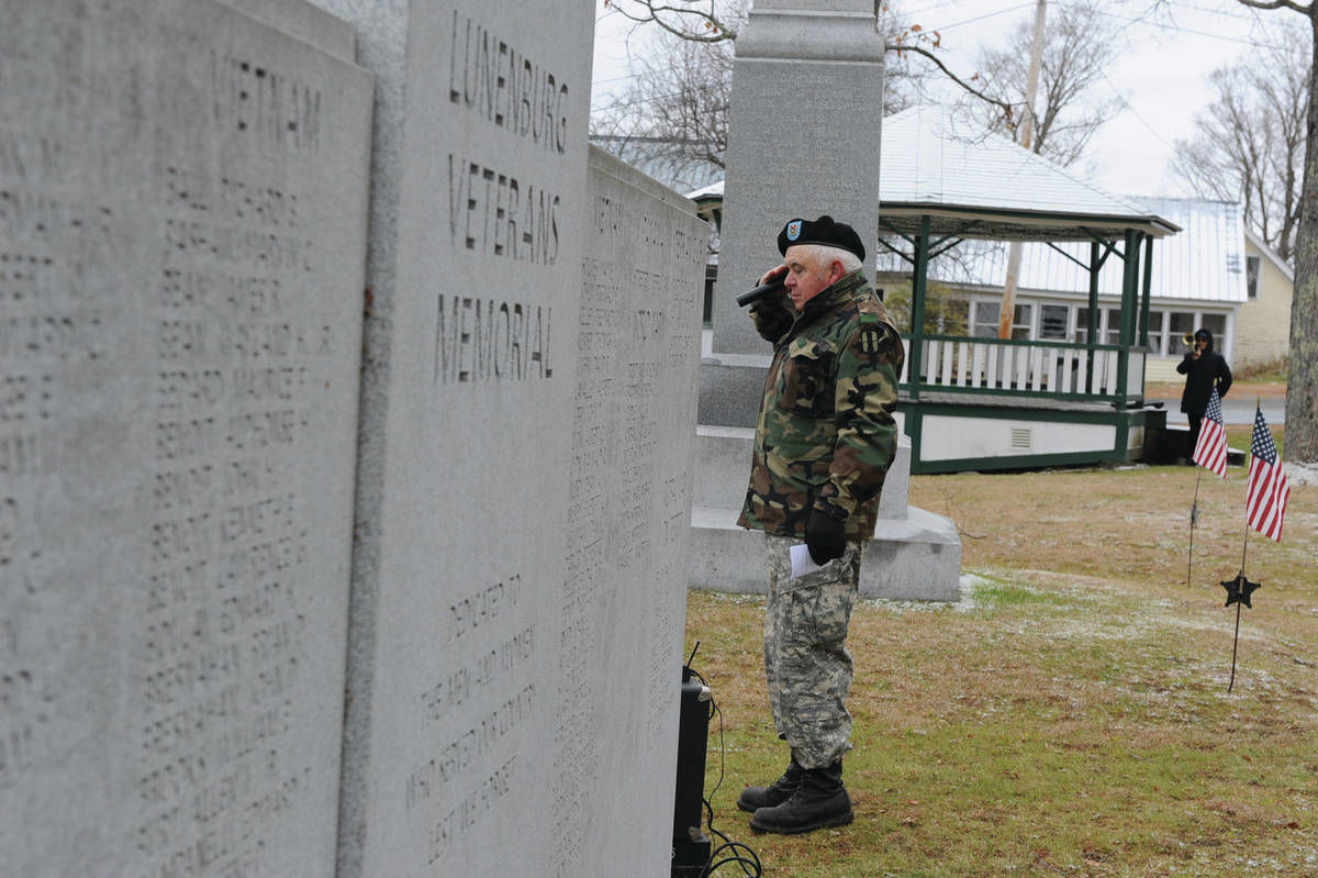 Show Of Support For Veterans In Lunenburg